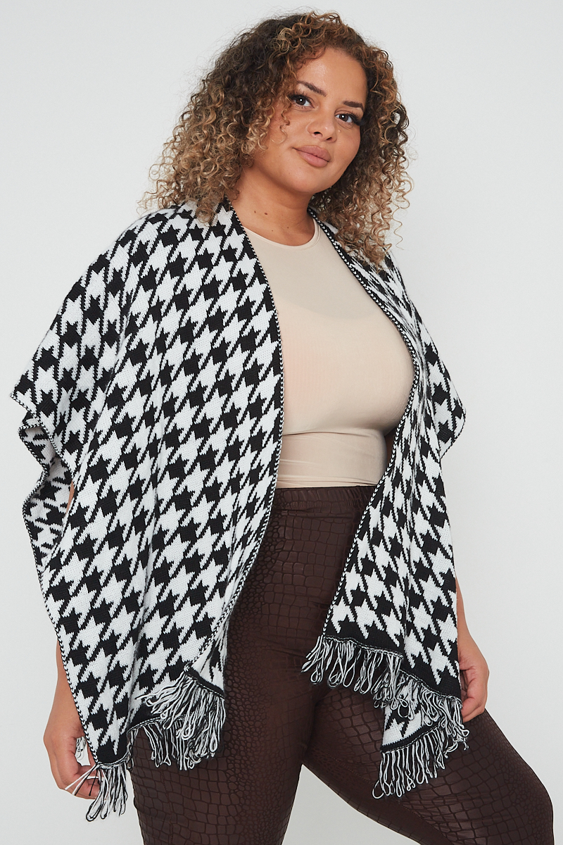 white plus size cape