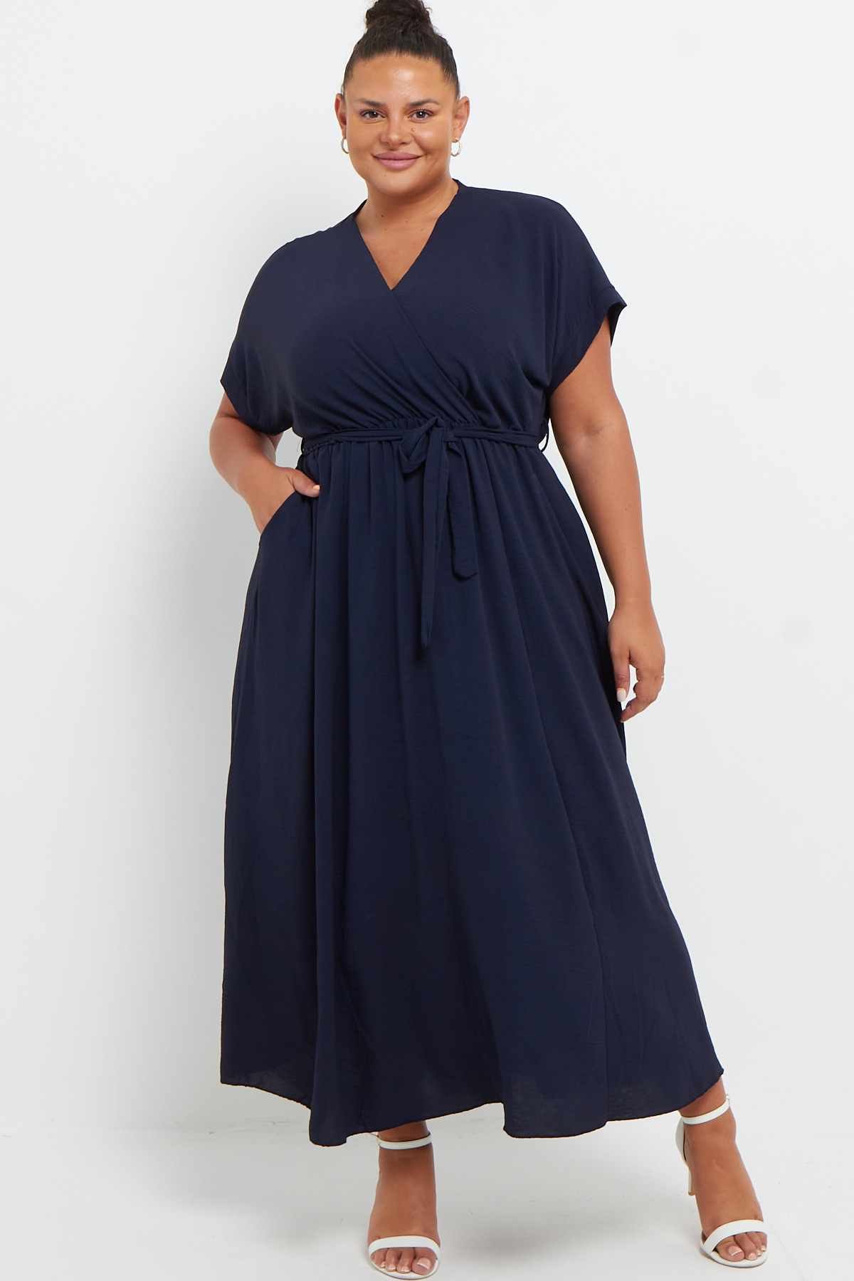 One Size Navy Wrap Tie Waist Short Sleeve Midi Dress With Pockets ...